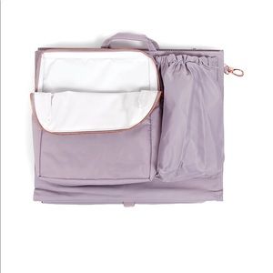 New Tote Savvy Deluxe